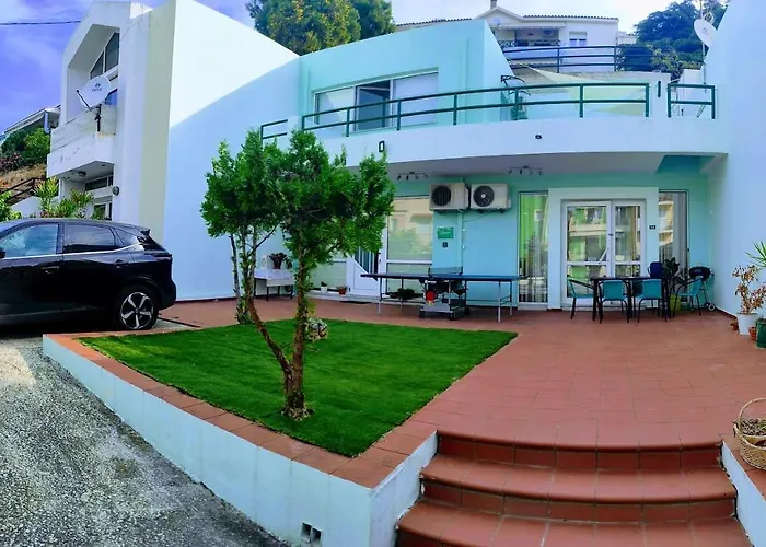 Grace : Garden And Terrace House *