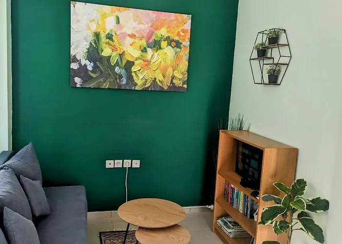 Grace : Garden And Terrace House *