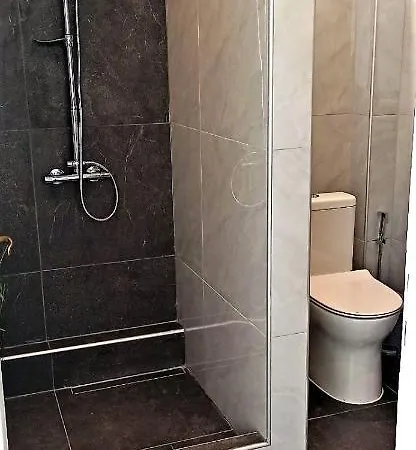 Grace : Garden And Terrace House *