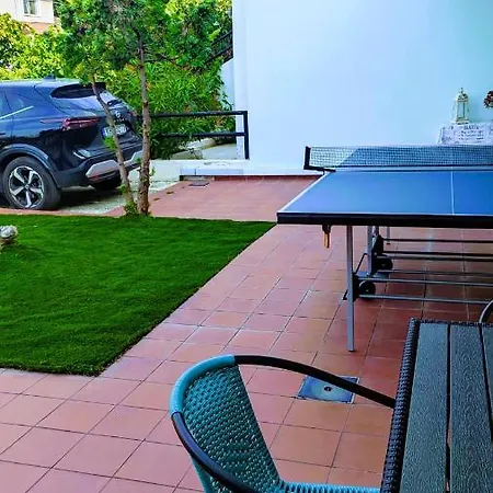 Grace : Garden And Terrace House Daire Kavala