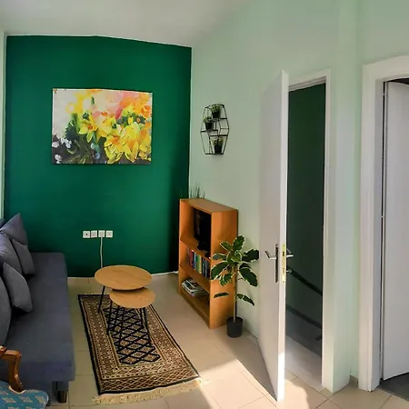 Grace : Garden And Terrace House * Kavala