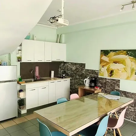 Grace : Garden And Terrace House Kavala