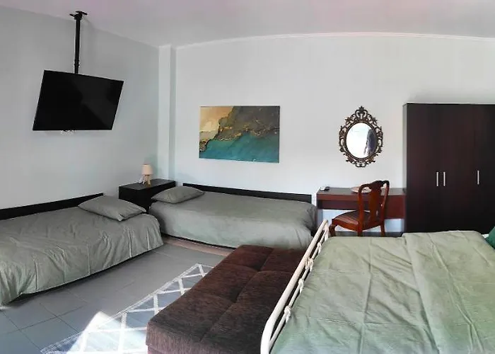 Apartament Grace : Garden And Terrace House Kawala