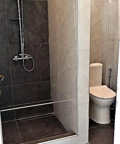 Grace : Garden And Terrace House *