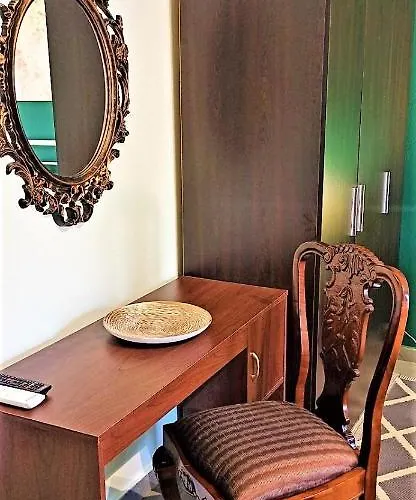 Grace : Garden And Terrace House Kavala